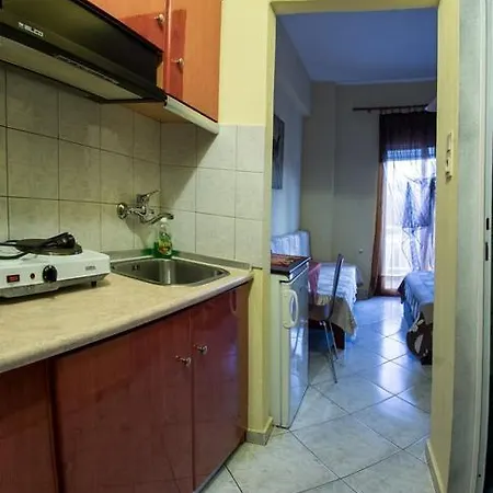 Iliadis House Ii *